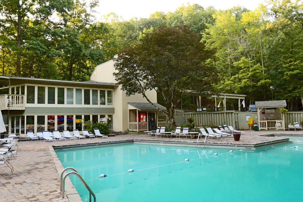 Daya, Hot Tub, Pool Table, 1089 Of Free Attraction Tickets For Each Paid Day, Dollywood And More! Gatlinburg Pokoj fotografie